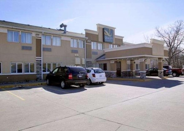 Gallery - Quality Inn & Suites Des Moines Airport