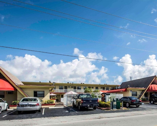 Gallery - Fort Lauderdale Gardens Inn & Suites