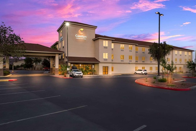 Gallery - Comfort Inn & Suites Las Vegas - Nellis