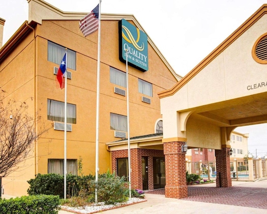 Gallery - Quality Inn & Suites