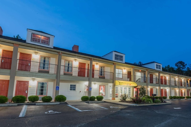 Gallery - Super 8 By Wyndham Alexander City