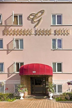 Gallery - Anchorage Grand Hotel