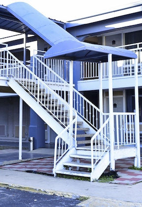 Gallery - R Nite Star Inn & Suite