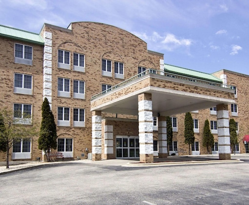 Gallery - Comfort Inn & Suites Grafton-Cedarburg