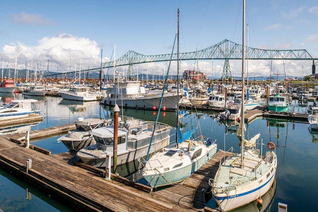 Gallery - Astoria Riverwalk Inn