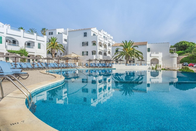 Gallery - White Sands Beach Club