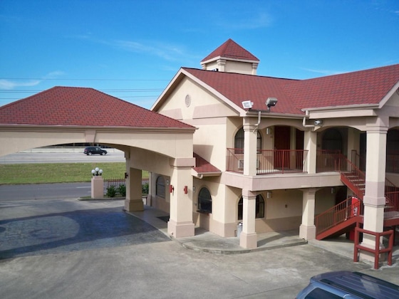 Gallery - Scottish Inn & Suites