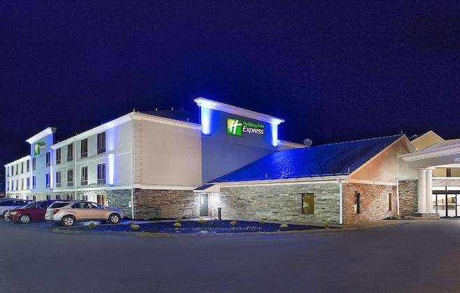 Gallery - Holiday Inn Express Berea, An Ihg Hotel