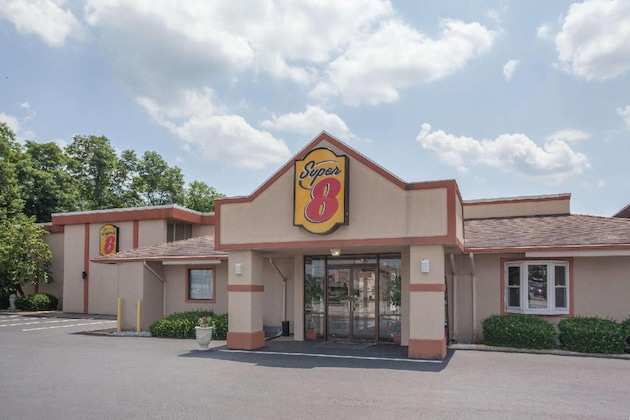 Gallery - Super 8 By Wyndham Carlisle North