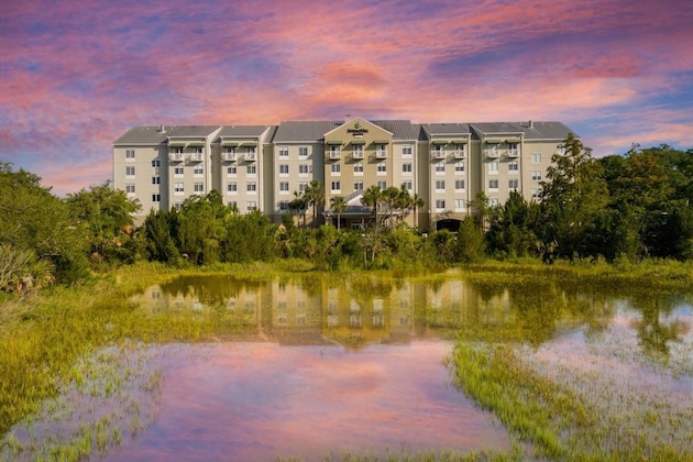 Gallery - Springhill Suites Charleston Riverview
