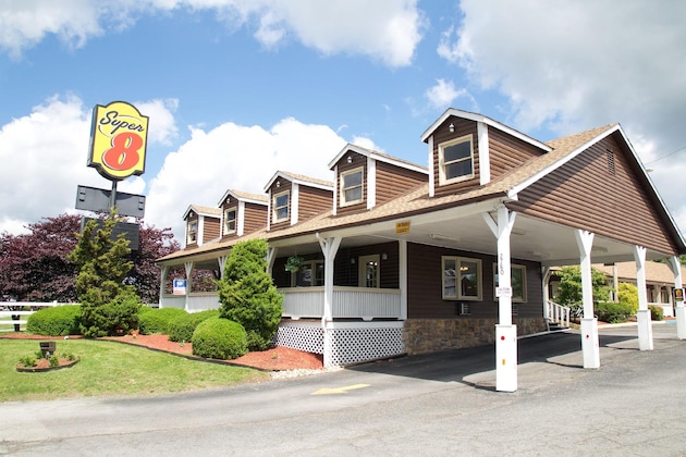 Gallery - Super 8 By Wyndham Christiansburg