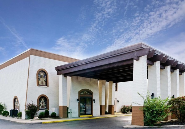 Gallery - Travelodge Dayton Airport