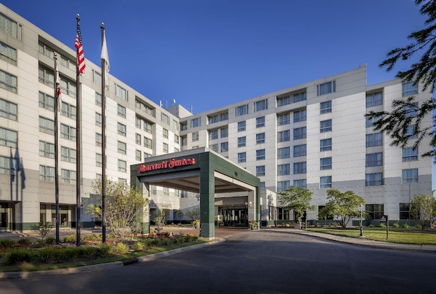 Gallery - Chicago Marriott Suites Deerfield
