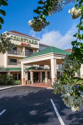 Gallery - Courtyard By Marriott Florence