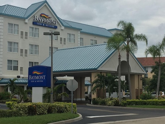 Gallery - Baymont by Wyndham Fort Myers Airport