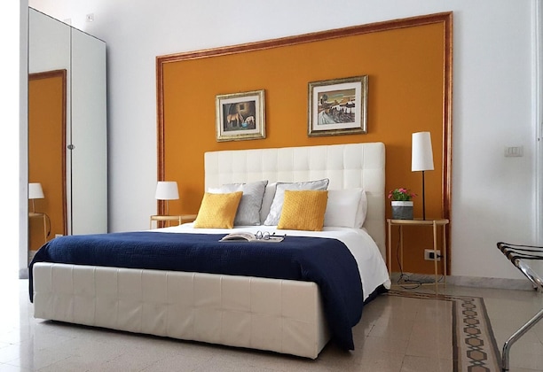 Gallery - Room In B&B - A Casa Boschi Near Vatican Deluxe Junior Suite