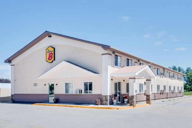 Gallery - Super 8 By Wyndham Grand Forks