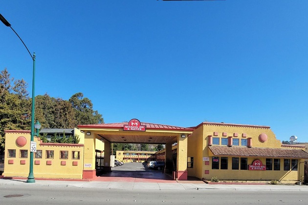 Gallery - Days Inn & Suites Hayward
