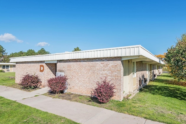 Gallery - Days Inn By Wyndham Henrietta Rochester Area