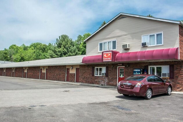 Gallery - Econo Lodge Hornell