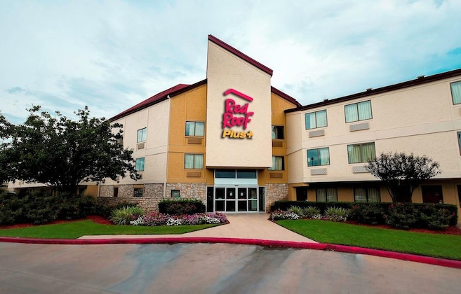 Gallery - Red Roof Inn Plus+ Houston - Energy Corridor