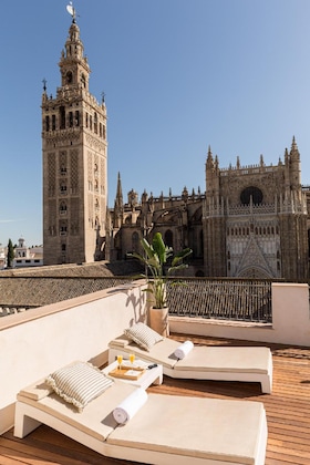Gallery - Puerta Catedral Suites