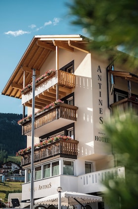 Gallery - Hotel Antines