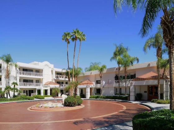 Gallery - Hilton Vacation Club Palm Canyon Palm Springs