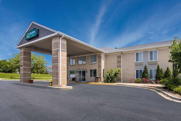 Gallery - Quality Inn Aurora