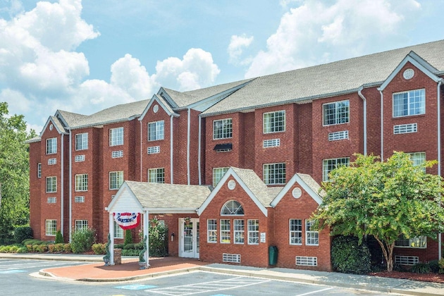 Gallery - Microtel Inn & Suites by Wyndham Stockbridge Atlanta I-75