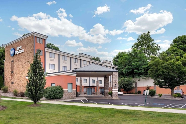 Gallery - Best Western University Inn At Valparaiso