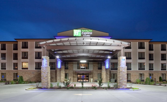 Gallery - Holiday Inn Express & Suites St Louis Airport By Ihg
