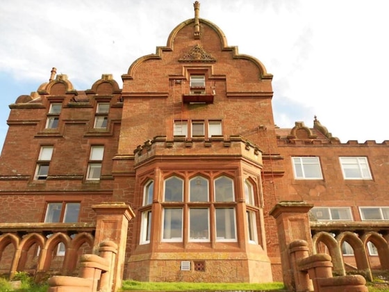 Gallery - Adamton Country House