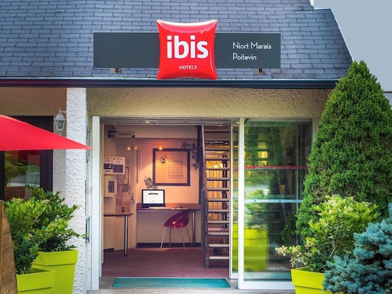 Gallery - B&B Hotel Niort Sud Venise Verte