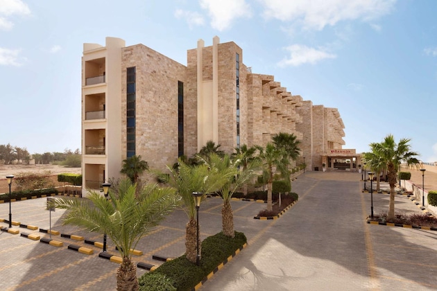 Gallery - Ramada Resort By Wyndham Dead Sea