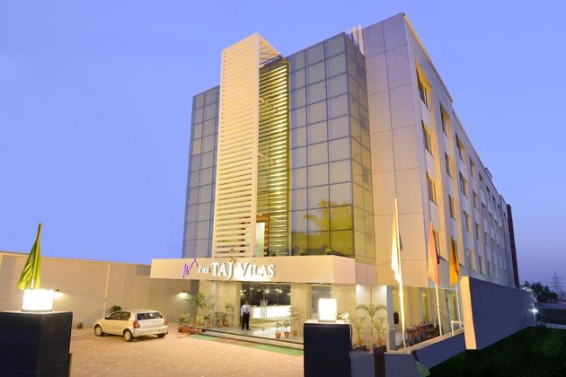 Gallery - Taj Vilas