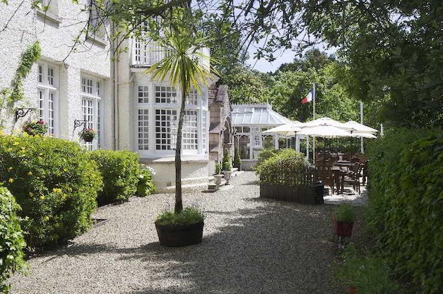 Gallery - Chateau La Chaire