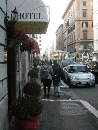 Gallery - Hollywood Roma