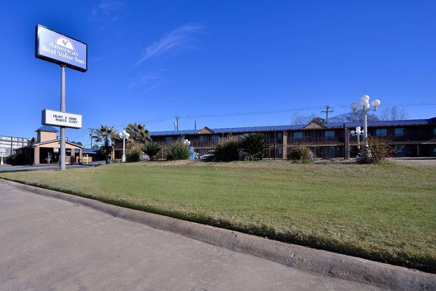 Gallery - Xecutive Inn And Suites