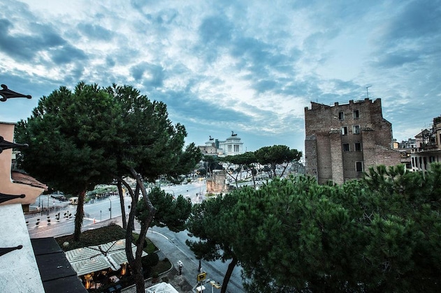 Gallery - Hotel Romano