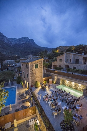 Gallery - Hotel Y Apartamentos Des Puig