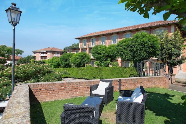 Gallery - Hotel Castello Di Santa Vittoria