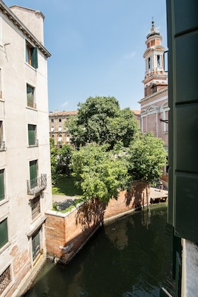 Gallery - Locanda Leon Bianco On The Grand Canal