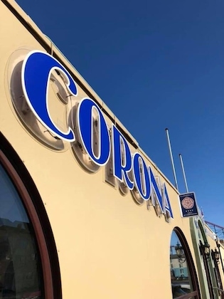 Gallery - Corona Bed & Breakfast