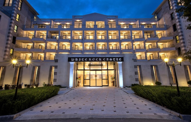 Gallery - White Rock Castle Suite Hotel & Spa
