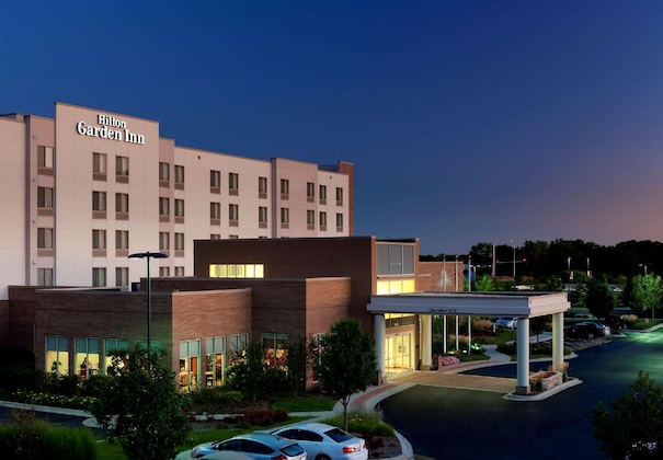 Gallery - Hilton Garden Inn Lake Forest Mettawa