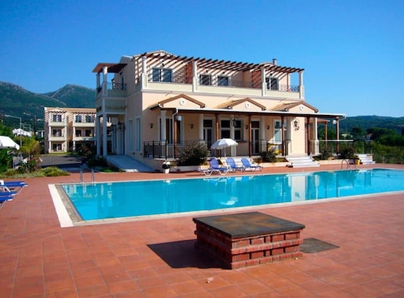 Gallery - Thinalos Aparthotel