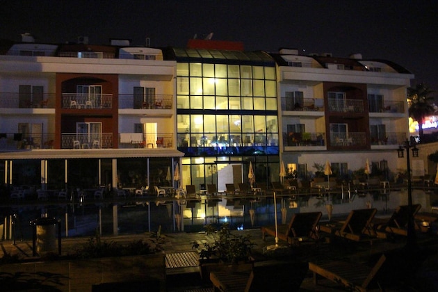 Gallery - Side Legend Hotel
