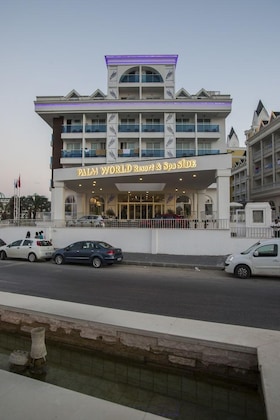 Gallery - Palm World Resort & Spa Side