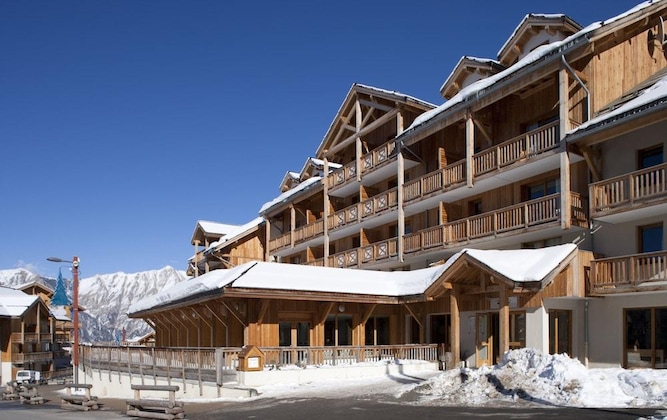 Gallery - Noemys Les Balcons De Bois Méan